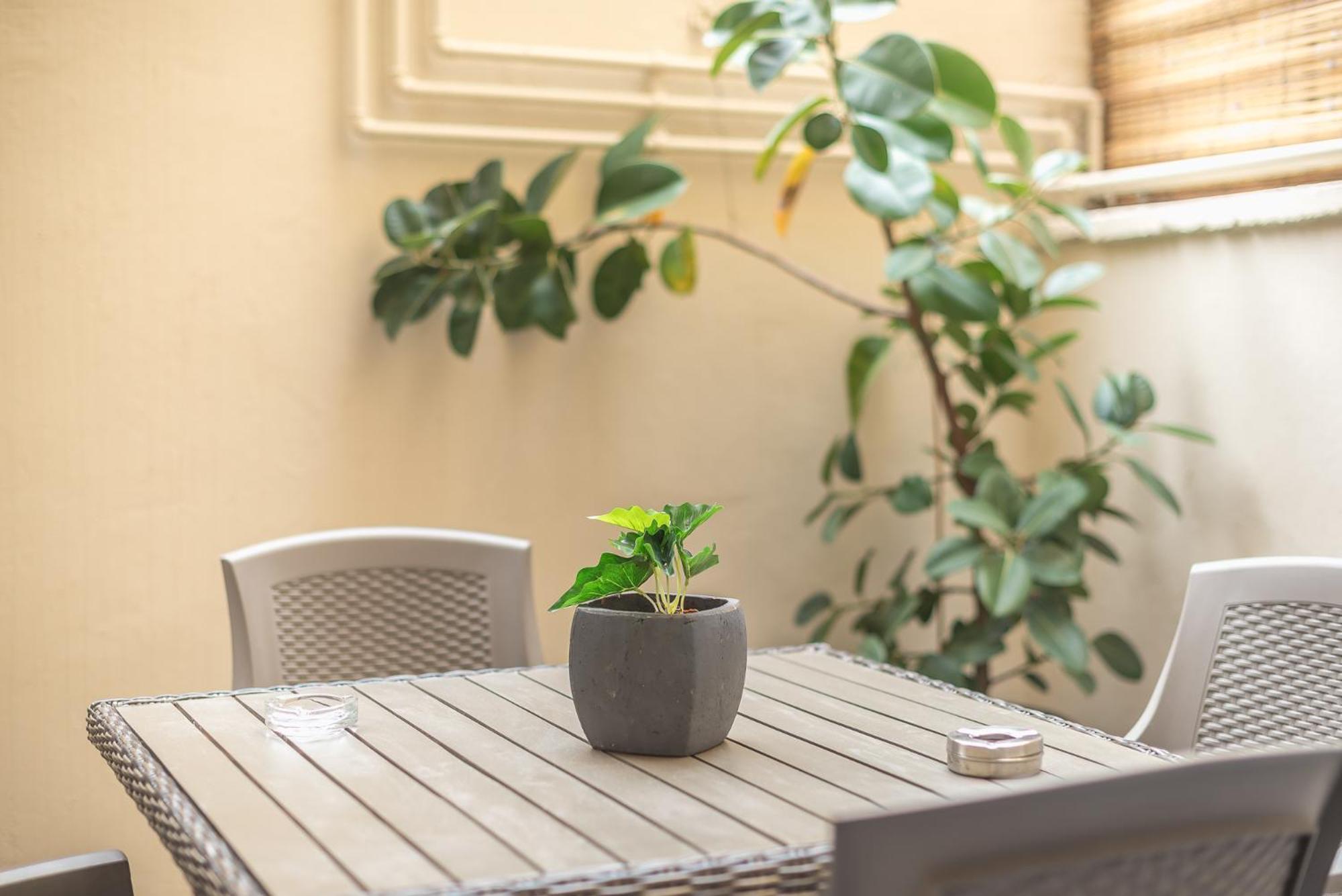 Peaceful And Comfy 2Ba In Athens Heartアパートメント エクステリア 写真